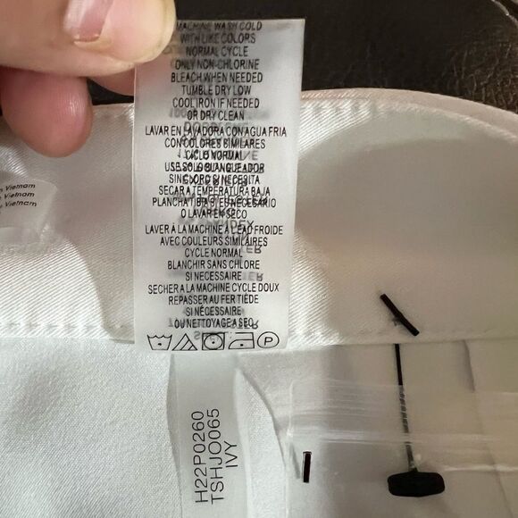 New! Tommy Hilfiger White Dress Sailor Lined Women’s Plus Size Shorts 14 - Picture 11 of 14